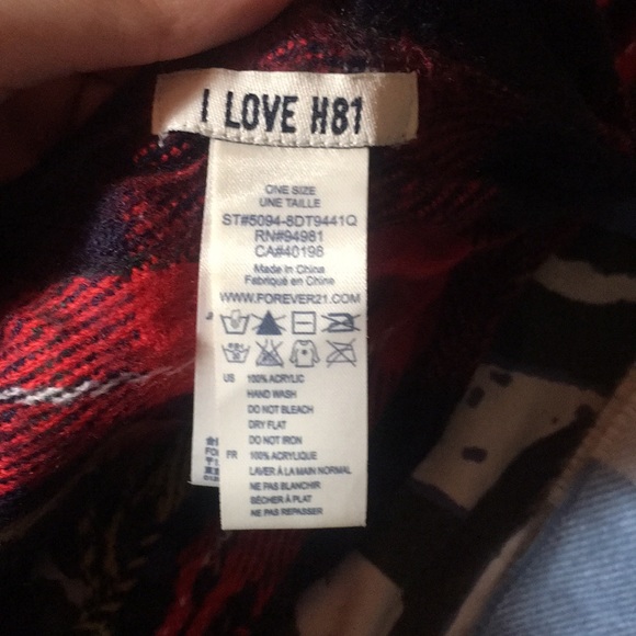 Scarves - Picture 2 of 4